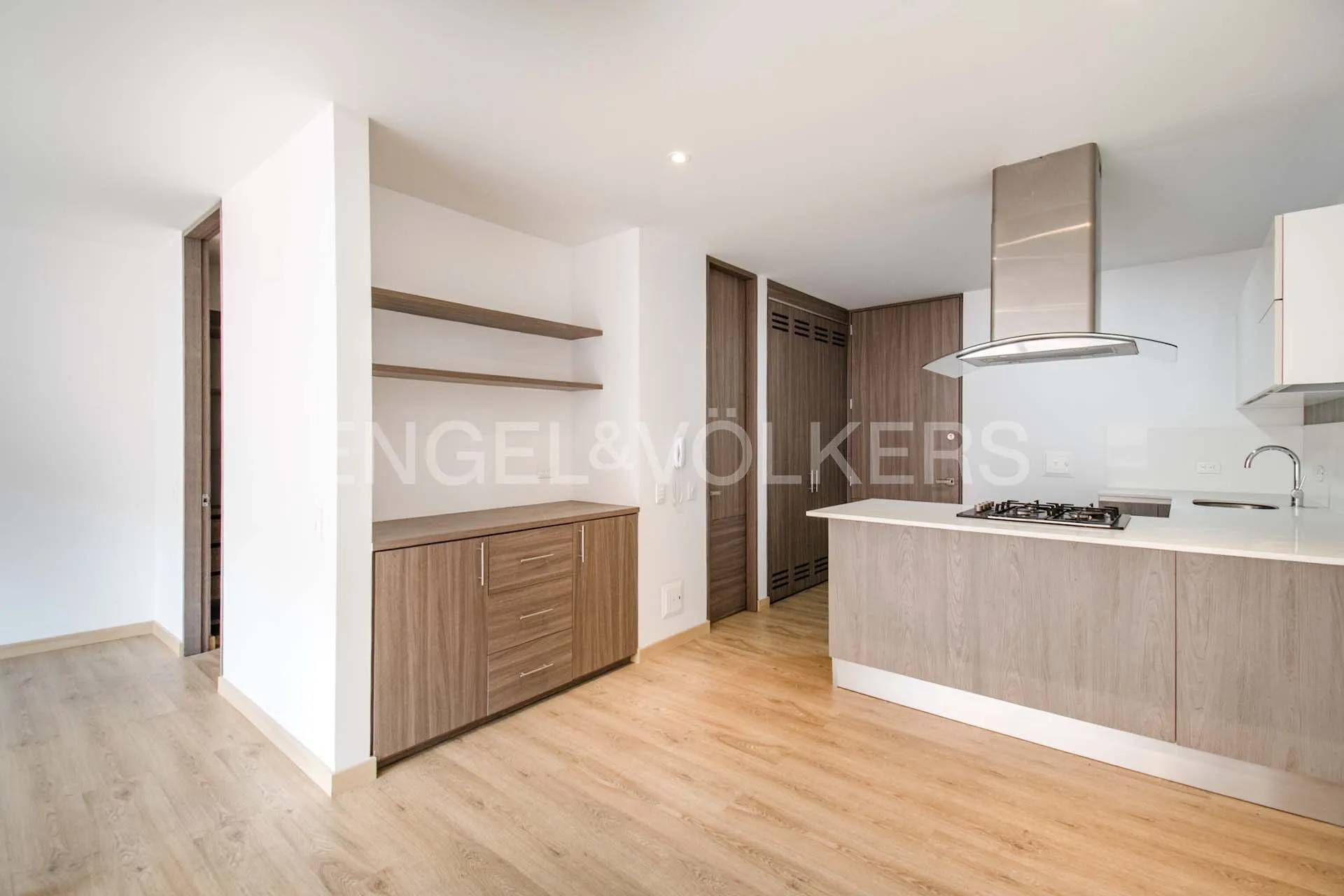 Apartamento en venta en Santa Barbara Central, Bogotá · foto 5 de 13