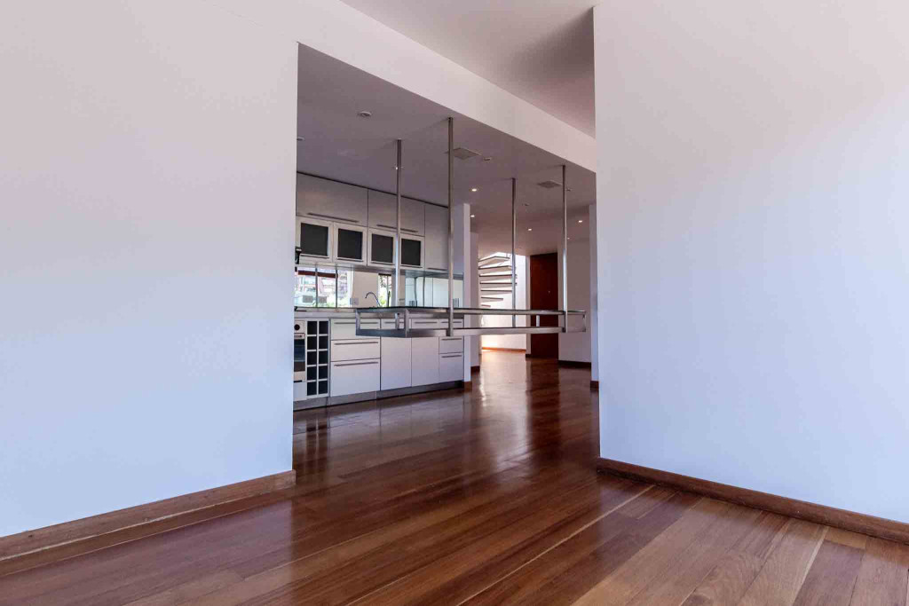 Apartamento en venta en Los Rosales, Bogotá · foto 7 de 24
