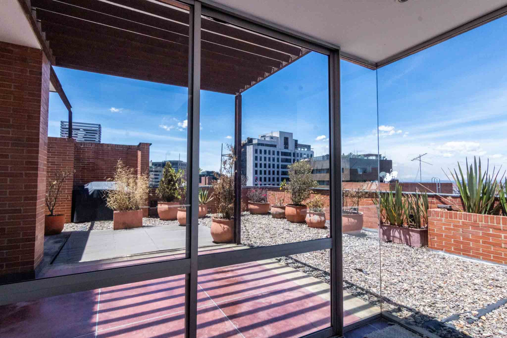 Apartamento en venta en Los Rosales, Bogotá · foto 20 de 24