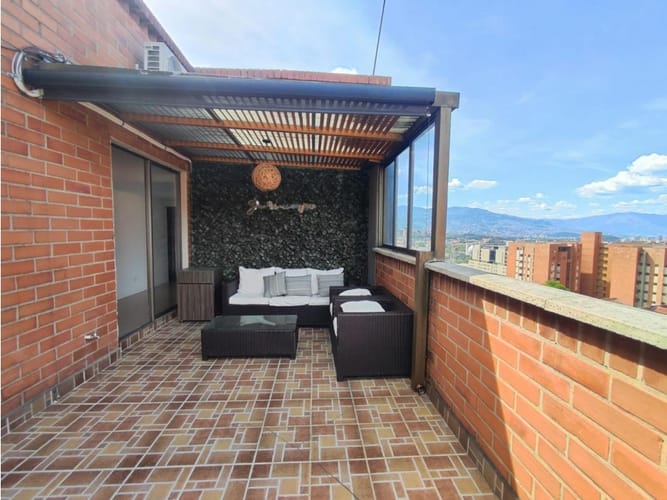 Apartamento de 4 alcobas en arriendo en Las Vegas, Medellín, 190 m² · foto 2 de 24