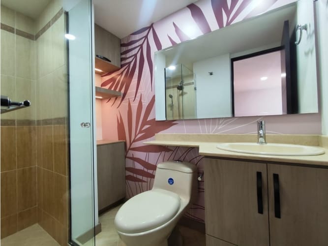 Apartamento de 4 alcobas en arriendo en Las Vegas, Medellín, 190 m² · foto 15 de 24