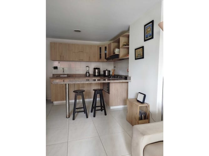 Apartamento de 3 alcobas en venta en La Maria, Copacabana, 72 m² · foto 6 de 24