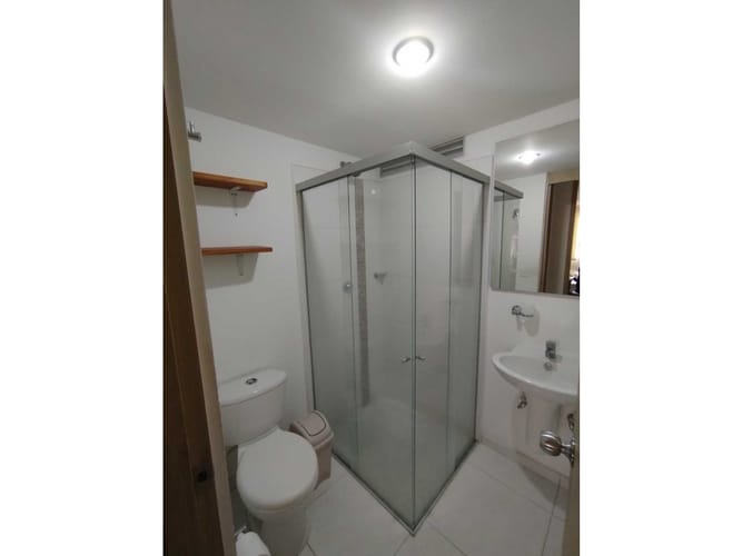 Apartamento de 3 alcobas en venta en La Maria, Copacabana, 72 m² · foto 12 de 24