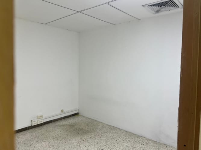 Oficina en arriendo en Urbanizacion La Merced, Cali, 44 m² · foto 6 de 9