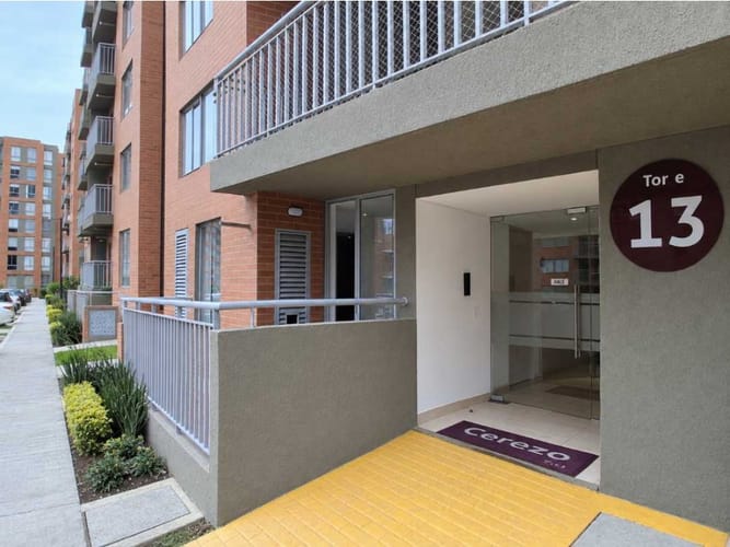 Apartamento de 1 alcoba en venta en Alcala, Mosquera, 62 m² · foto 2 de 24