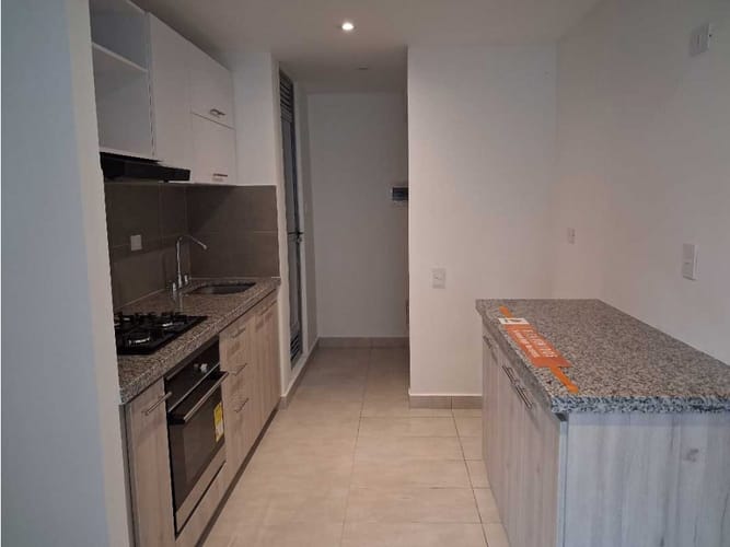 Apartamento de 1 alcoba en venta en Alcala, Mosquera, 62 m² · foto 7 de 24