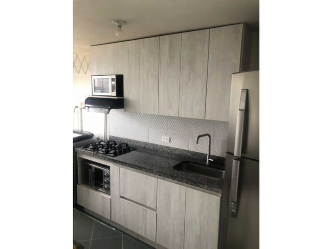 Apartamento en venta en Laureles, Medellín · foto 3 de 20