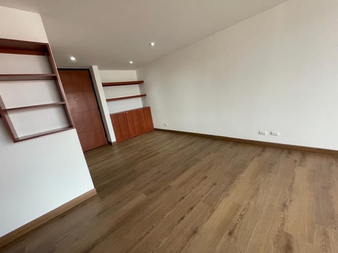 Apartamento de 3 alcobas en arriendo en San Rafael, Bogotá, 90 m² · foto 7 de 24