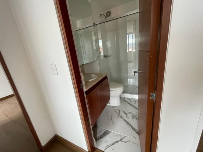 Apartamento de 3 alcobas en arriendo en San Rafael, Bogotá, 90 m² · foto 22 de 24