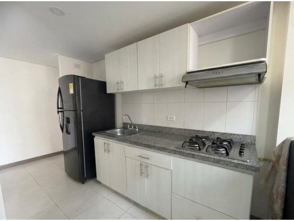 Apartamento en venta en La Ferreria, La Estrella · foto 2 de 7
