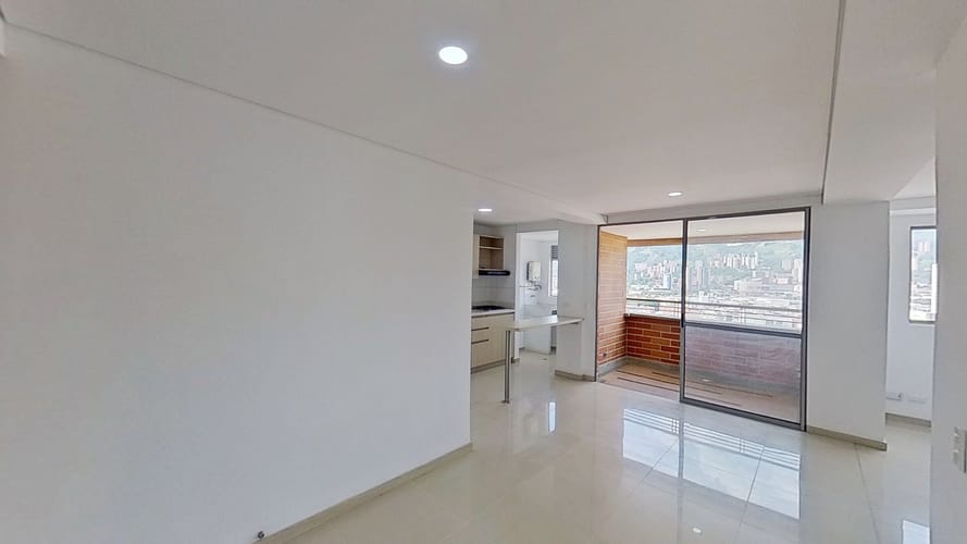 Apartamento en venta en Centro, Itagüí · foto 3 de 22