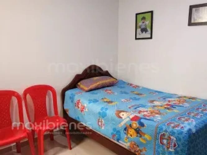 Casa de 4 alcobas en venta en La Ceja, 169 m² · foto 2 de 17