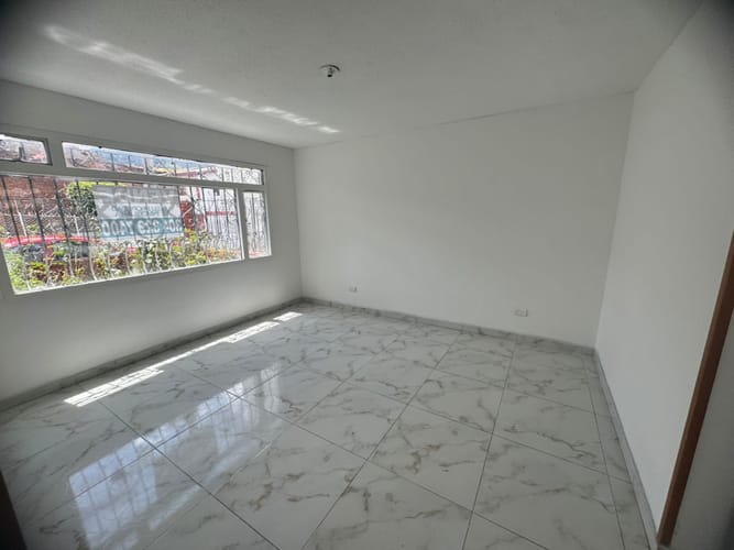Casa de 6 alcobas en venta en Velodromo, Bogotá, 168 m² · foto 5 de 23