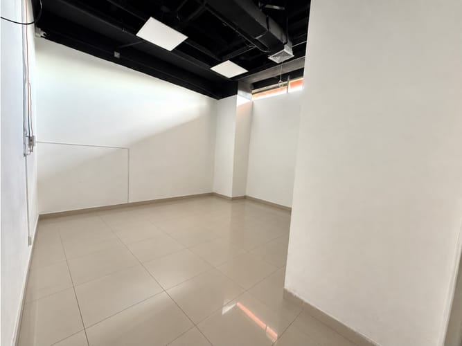 Local en venta en Perpetuo Socorro, Medellín, 71 m² · foto 9 de 10