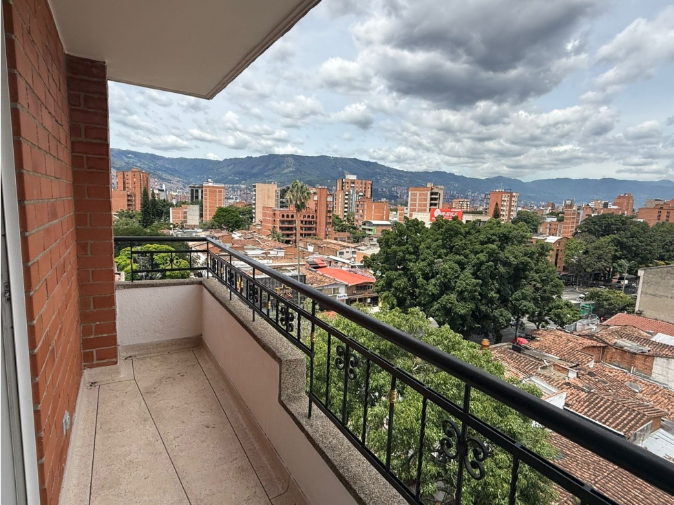 Apartamento en venta en Calasanz, Medellín · foto 5 de 24