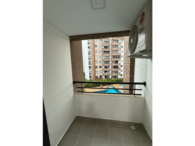 Apartamento en venta en Valle Del Lili, Cali · foto 9 de 13