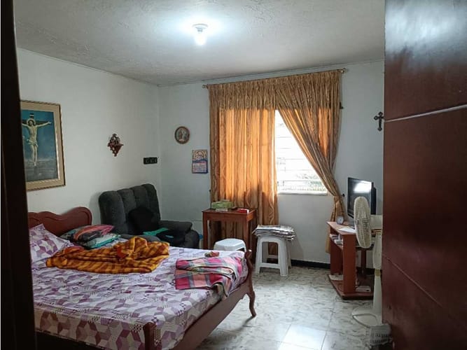Casa de 4 alcobas en venta en Pampa Linda, Cali, 270 m² · foto 9 de 17