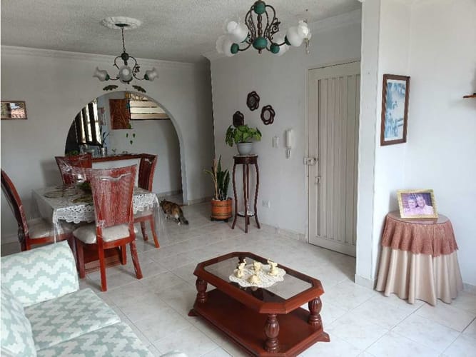 Apartamento de 3 alcobas en venta en Capriani, Cali, 78 m² · foto 3 de 16