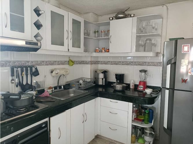 Apartamento de 3 alcobas en venta en Capriani, Cali, 78 m² · foto 5 de 16