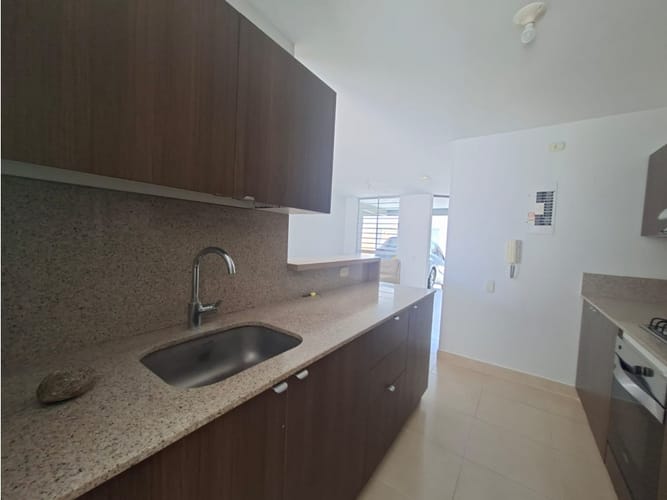 Casa de 3 alcobas en venta en Ciudad Country, Jamundí, 118 m² · foto 3 de 20