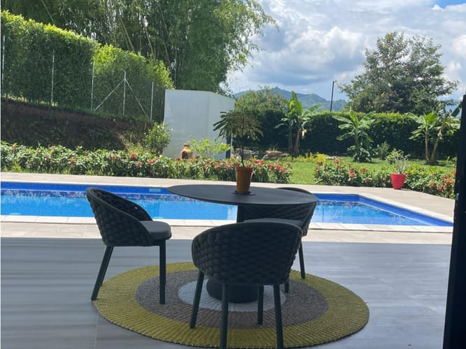 Casa de 3 alcobas en venta en Sector Lago Uribe, Pereira, 420 m² · foto 7 de 24