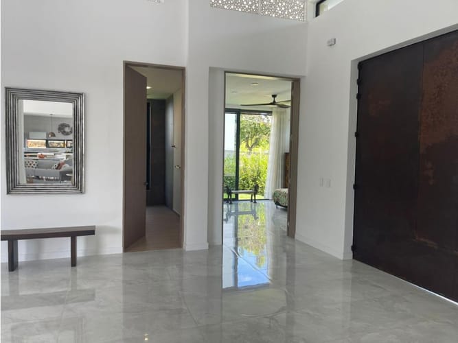 Casa de 3 alcobas en venta en Sector Lago Uribe, Pereira, 420 m² · foto 13 de 24