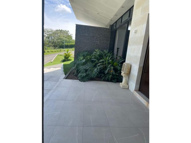 Casa de 3 alcobas en venta en Sector Lago Uribe, Pereira, 420 m² · foto 14 de 24