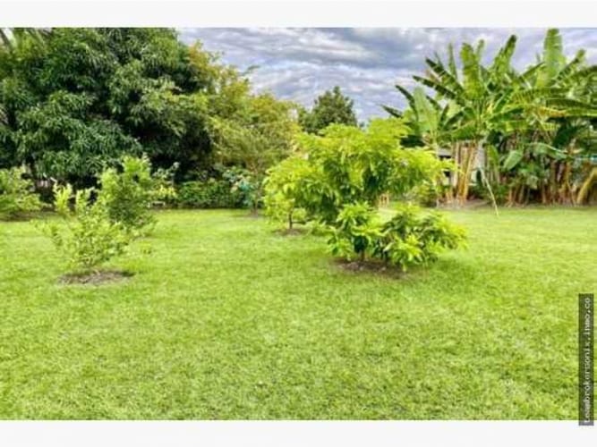 Casa de 3 alcobas en venta en Rozo, Palmira, 304 m² · foto 10 de 17