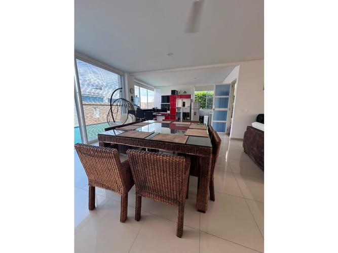 Casa de 3 alcobas en venta en Vía Girardot- Espinal, Girardot, 345 m² · foto 5 de 18