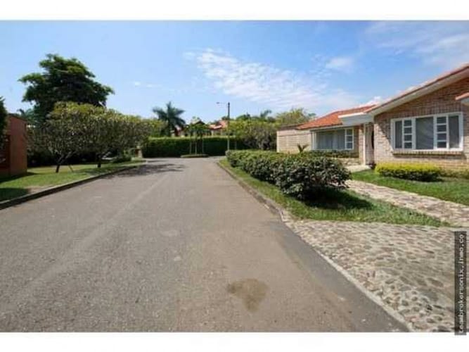 Casa de 4 alcobas en venta en Pance, Cali, 530 m² · foto 3 de 18
