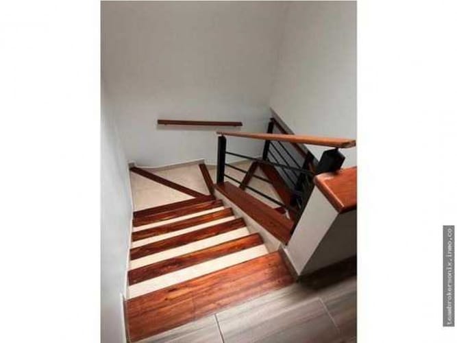 Casa de 4 alcobas en venta en Prados Del Norte, Cali, 225 m² · foto 9 de 16