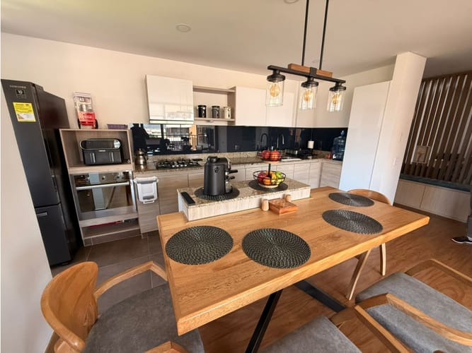 Apartamento de 3 alcobas en venta en Centro, Cajicá, 123 m² · foto 2 de 16