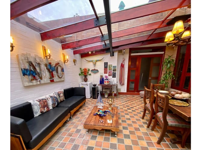 Casa de 4 alcobas en venta en Cr Los Nogales, Chía, 229 m² · foto 6 de 24