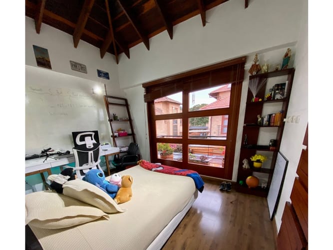 Casa de 4 alcobas en venta en Cr Los Nogales, Chía, 229 m² · foto 9 de 24