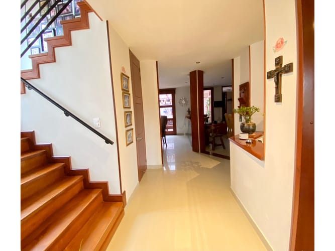 Casa de 4 alcobas en venta en Cr Los Nogales, Chía, 229 m² · foto 14 de 24
