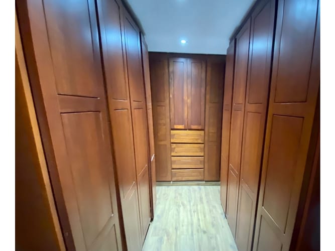 Casa de 4 alcobas en venta en Cr Los Nogales, Chía, 229 m² · foto 23 de 24