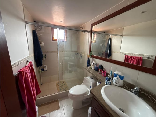 Casa de 5 alcobas en venta en Laura Vicuña, Chía, 229 m² · foto 8 de 24