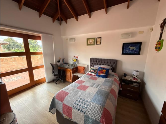 Casa de 5 alcobas en venta en Laura Vicuña, Chía, 229 m² · foto 16 de 24