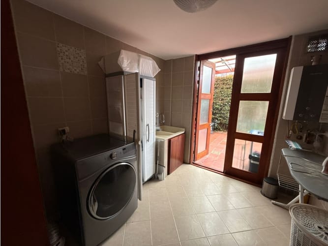Casa de 5 alcobas en venta en Laura Vicuña, Chía, 229 m² · foto 22 de 24