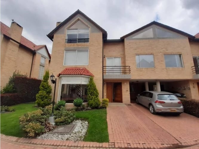 Casa de 3 alcobas en venta en San Teo Ii, Chía, 274 m² · foto 3 de 19