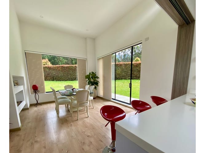 Casa de 4 alcobas en arriendo en Meusa, Sopó, 350 m² · foto 6 de 24