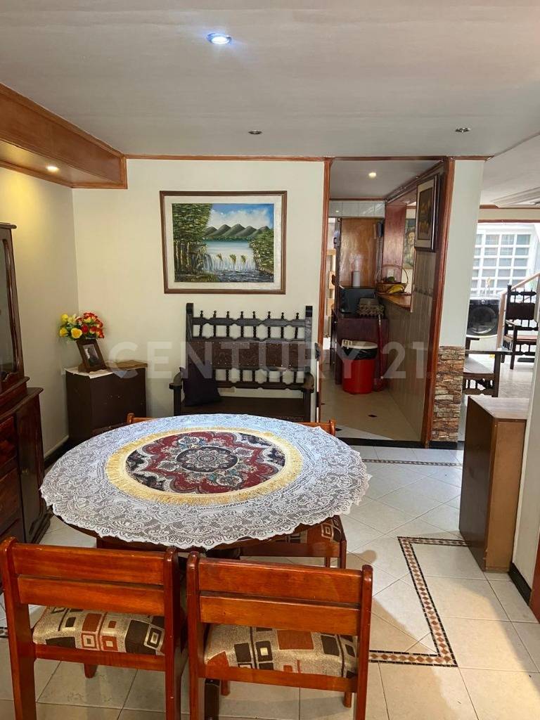 Casa en venta en Castilla, Bogotá · foto 6 de 19