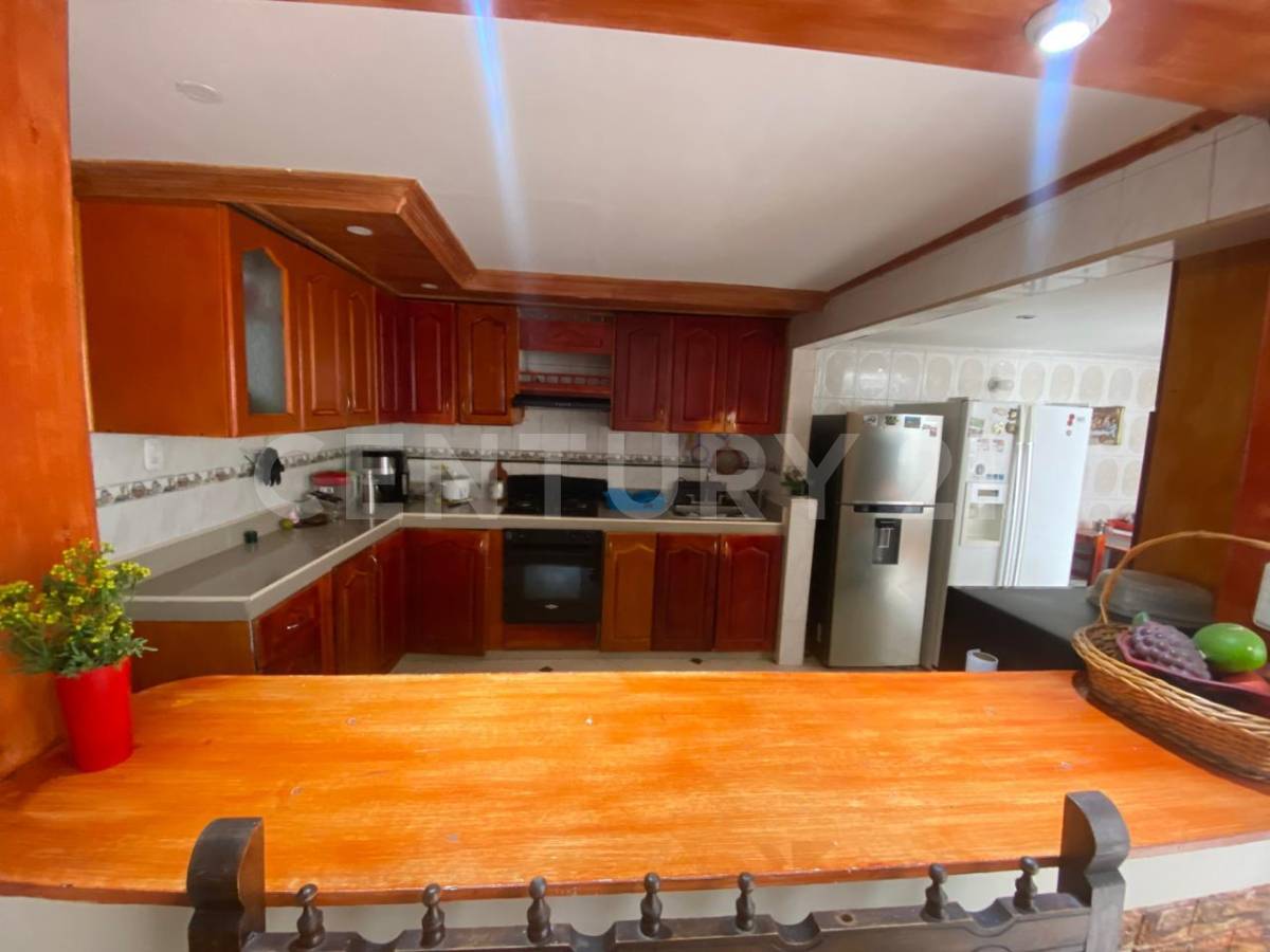 Casa en venta en Castilla, Bogotá · foto 7 de 19