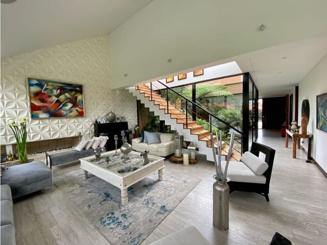 Casa de 4 alcobas en venta en Hacienda Fontanar, Chía, 327 m² · foto 4 de 24