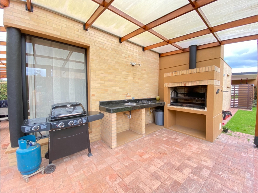 Casa en venta en Canelon Centro, Cajicá · foto 9 de 24