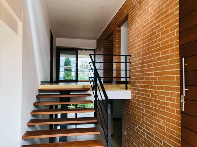 Casa de 6 alcobas en arriendo en El Retiro, 770 m² · foto 6 de 24