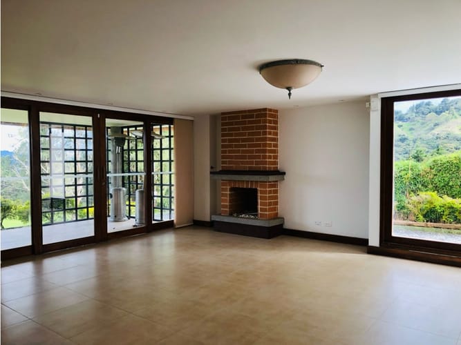 Casa de 6 alcobas en arriendo en El Retiro, 770 m² · foto 14 de 24