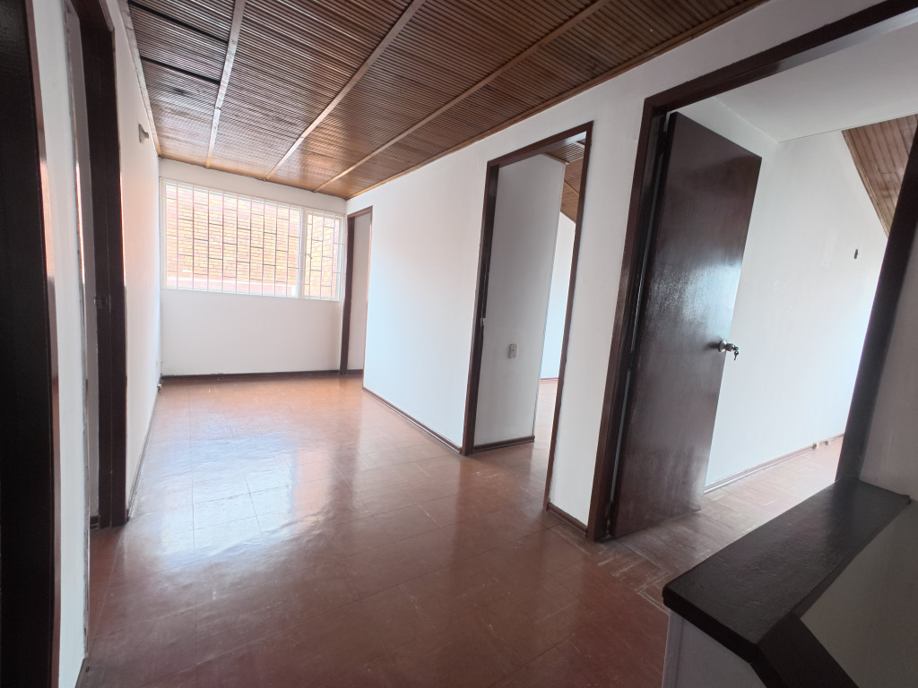 Casa en venta en Niza, Bogotá · foto 5 de 24