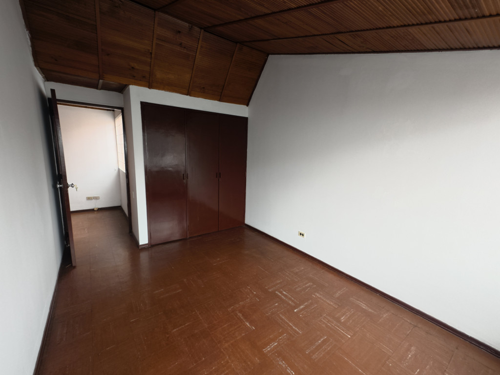 Casa en venta en Niza, Bogotá · foto 7 de 24