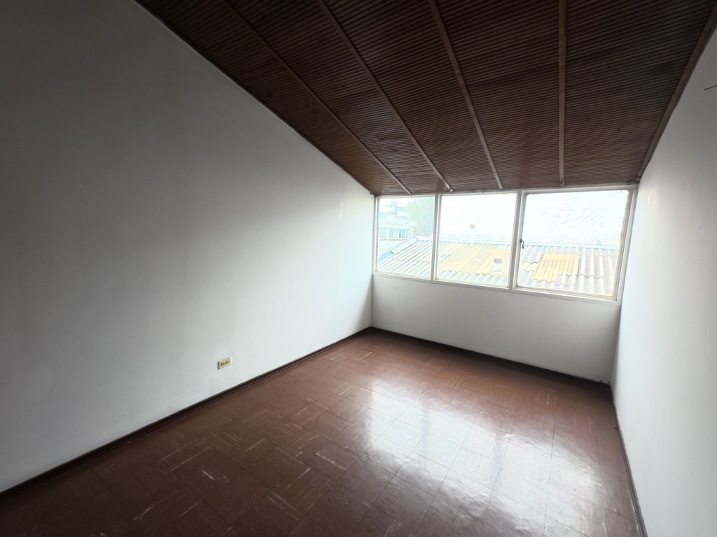Casa en venta en Niza, Bogotá · foto 9 de 24